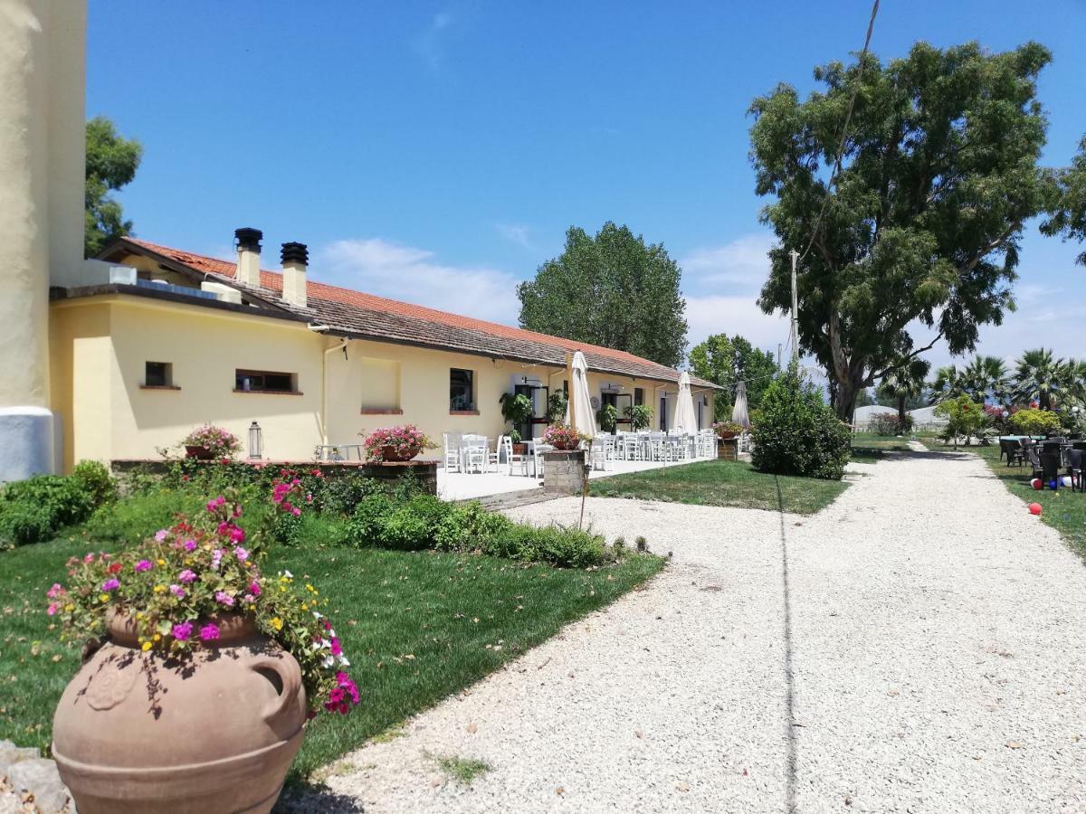 Agriturismo Le Folaghe تيراتشينا المظهر الخارجي الصورة